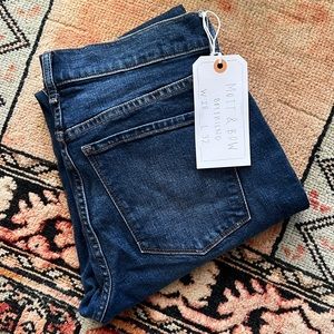 Mott & Bow Slim Boyfriend Jean